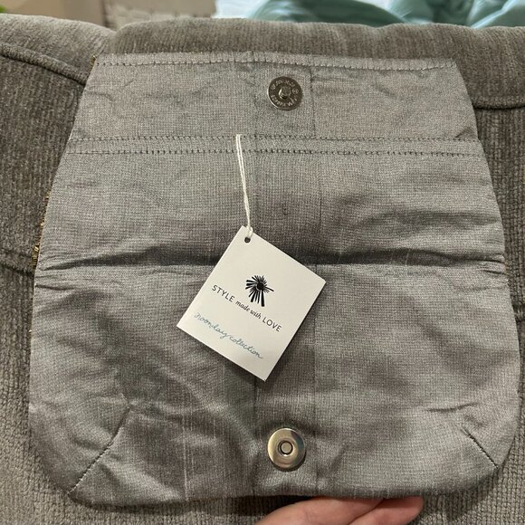 Noonday Collection Zardozi Clutch - Picture 5 of 7